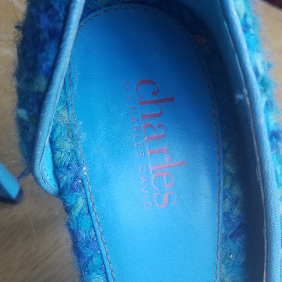 Charles David Teal/blue/green D'Orsay style heels. - Picture 3 of 8